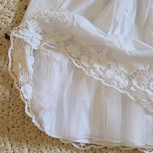 SUMMER BEAUTIFUL WHITE LACE MINI STRAPLESS 3 DRESS - Picture 16 of 16